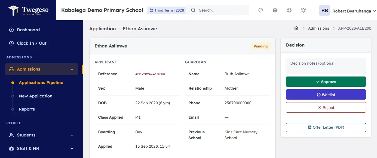 An admission application showing applicant and guardian details, with buttons to approve, waitlist or reject it and to print an offer letter.